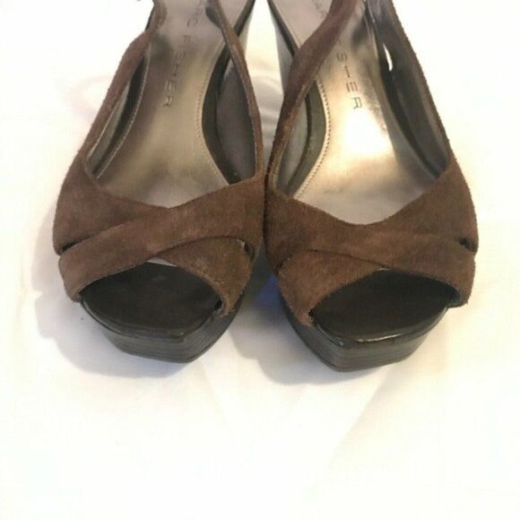 Marc Fisher Wedge Shoes Heels Sandals Brown Suede Y - Picture 7 of 8